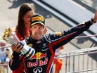 Vettel edges closer with Monza win
